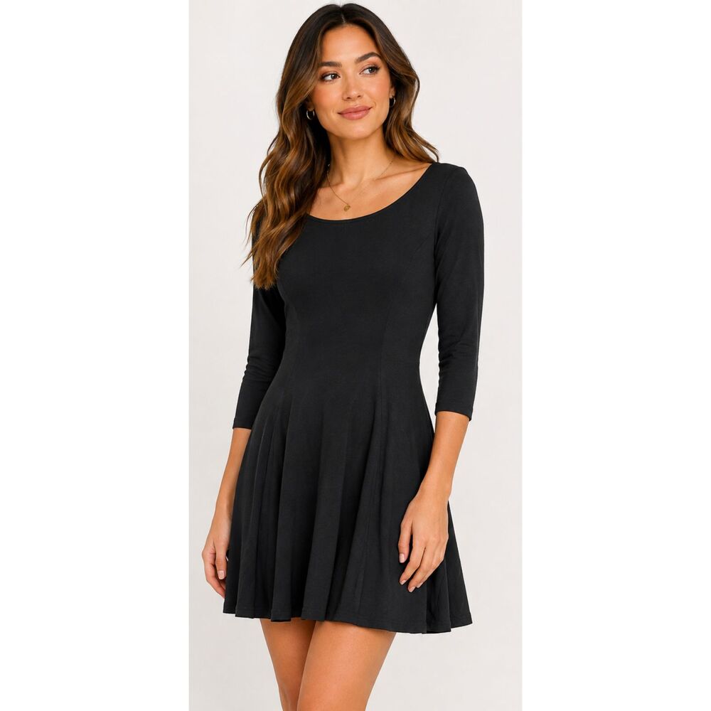 Forever 21 Black Skater Dress Long Sleeve Fit & Flare Size Small